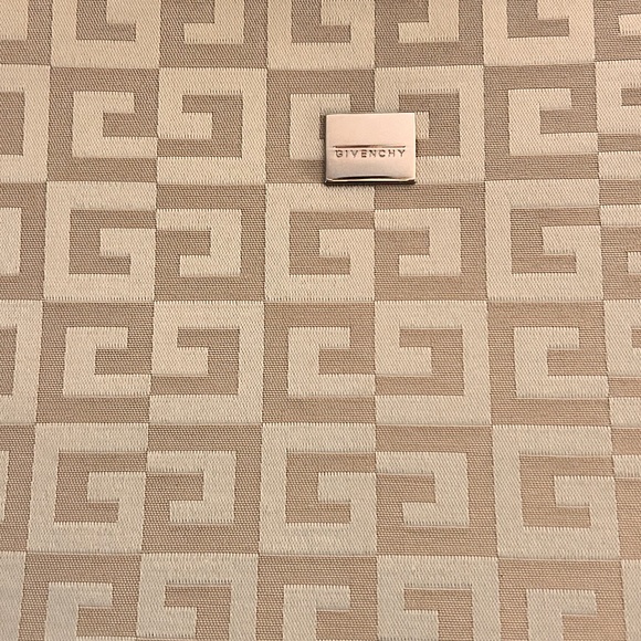 Sale! Rare Givenchy 4G Logo Monogram Beige Shoulder Bag - Picture 11 of 16